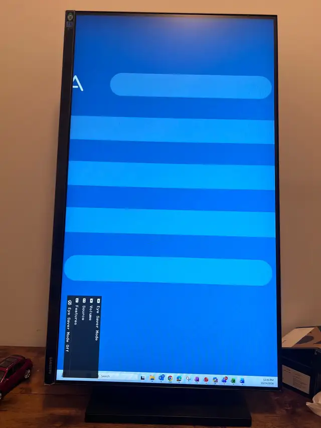 Monitor - Samsung 28”601864381945630722