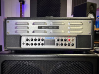 Guitar amplifier TECH21 NYC Trademark 300 Watts 