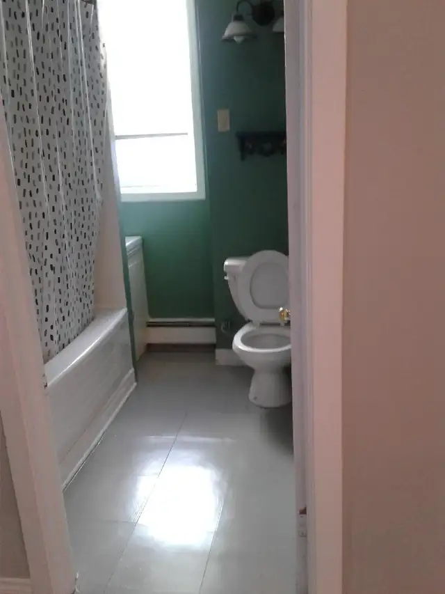 1 bedroom plus den in Long Term Rentals in Saint John - Image 6