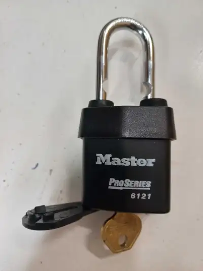 Master Lock ProSeries 6121, View more