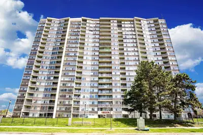 Looking for a clean and responsible tenant to rent a private room in a well-maintained home. ✨ Detai...