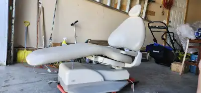 AIDEC PERFORMER 8000 DENTAL CHAIR, View more