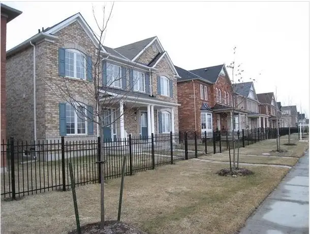 3 Bedrooms, full house for rent (16th Ave/Ninth Line) in Markham