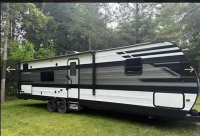 The 2021 Grand Design Transcend Xplor 297QB Asking $29,500 OBO Purchased brand new from CAN AM Londo...