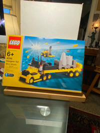 LEGO Designier Set 4096 Micro Wheels Construction or Hauling