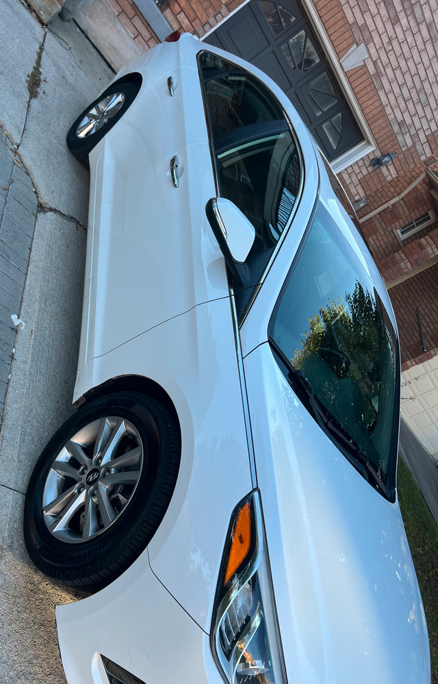 2016 Hyundai sonata  in Cars & Trucks in Mississauga / Peel Region - Image 4