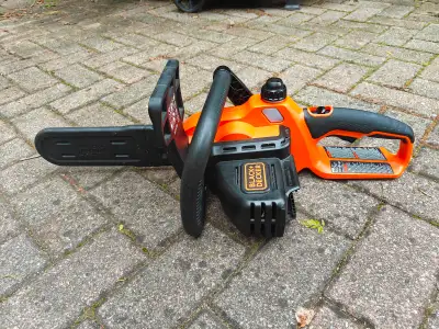 Black + Decker 20V Cordless Chainsaw (Battery & Charger), View more