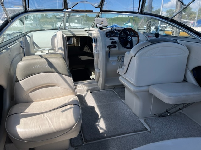 2005 Searay 22ft in Powerboats & Motorboats in Delta/Surrey/Langley - Image 3
