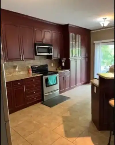 Room rental - Female only