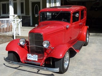 1932 ford sedan hot rod