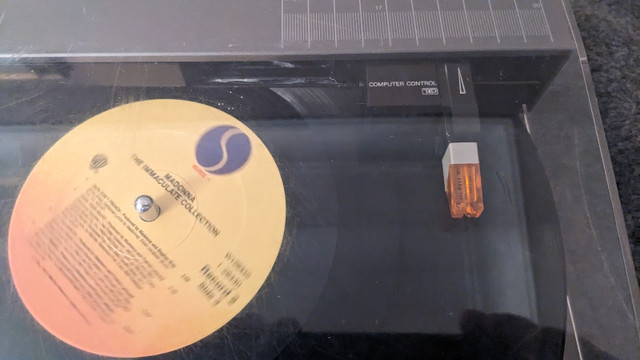 Panasonic SL-N15 Linear Turntable in Stereo Systems & Home Theatre in City of Toronto - Image 3