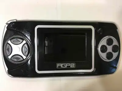 Jeu électronique de poche 'AGP2' Avec plusieurs contrôles de mouvements 8 jeux disponibles : - Tank...