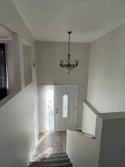 Spacious 3-Bedroom Home in Trenton for Rent – Available August 1
