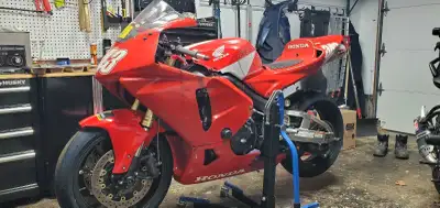 Parting out a 2005 CBR600RR track bike. I have a second set of wheels as well as many spares. Bike h...