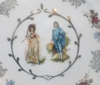 Plate Decorative Pinky and Blue Boy