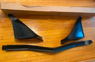 Brand New 1978 - 1981 Camaro Z28 Front spoiler Kit, Made in U.S.A These factory-style replacements a...
