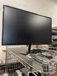LG 27” LCD monitor for sale! 