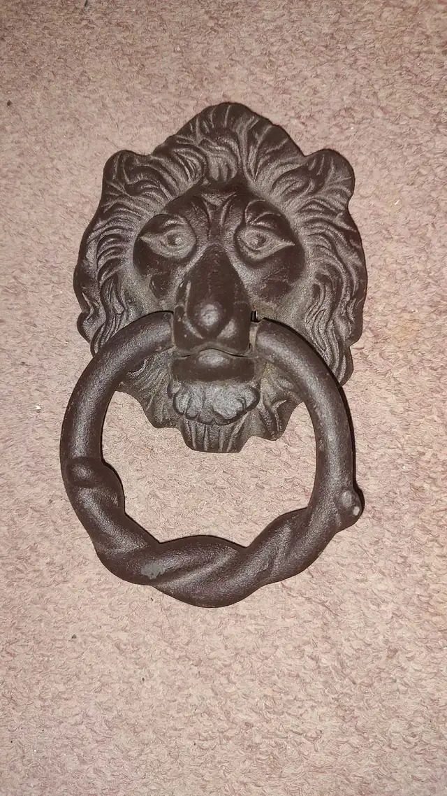 Cast Iron in Home Décor & Accents in Ottawa - Image 2