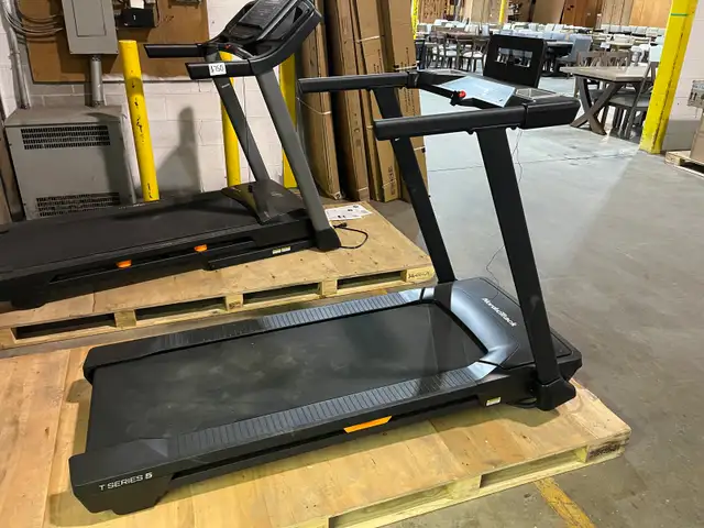 NordicTrac series 5 Treadmill - NEW in Exercise Equipment in Winnipeg - Image 2