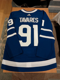 Tavares Maple Leafs Authentic Jersey - Size 52