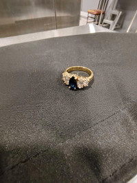 Women's Gold Ring with Sapphire and Diamonds 