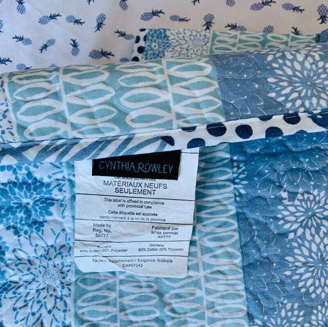 Cynthia Rowley Quilt : Christmas Gift in Bedding in Winnipeg - Image 2