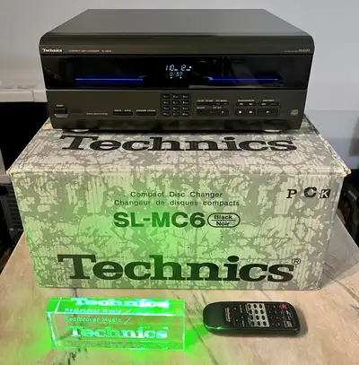 1998 TECHNICS SL-MC6 110+1 CD 111 CD player changer, View more