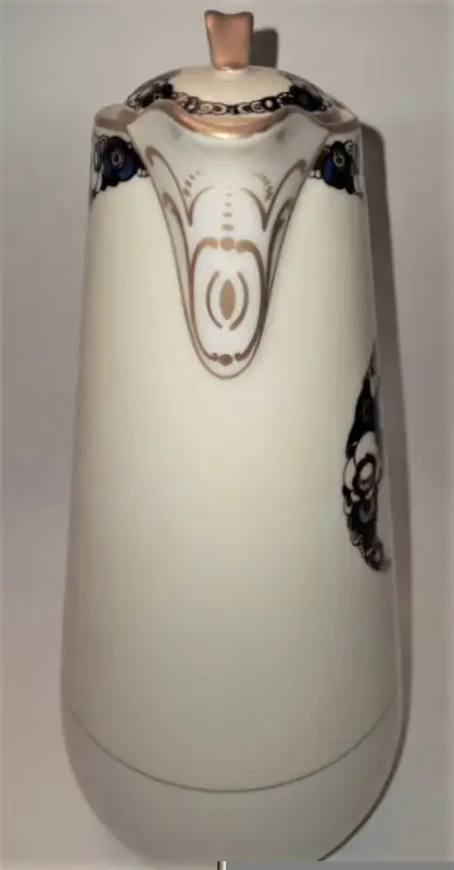 RARE Limoges Haviland Art Deco Gilt Cobalt Floral Chocolate Pot! in Arts & Collectibles in London - Image 3
