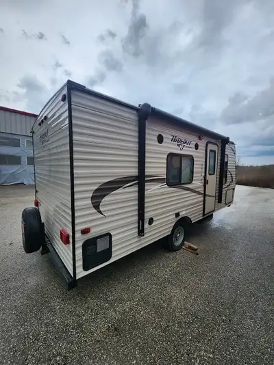 2015 Keystone Hideout 178LHS travel trailer. Complete inspection. New tires, new awning, manuals and...