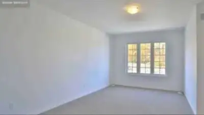 New room for rent available in Kitchener Woodedge Circle. With Shared clean washroom. Quiet neighbor...