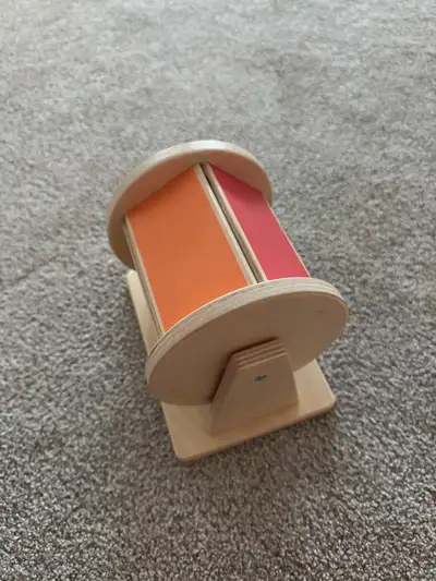 Lovevery baby spinning toy