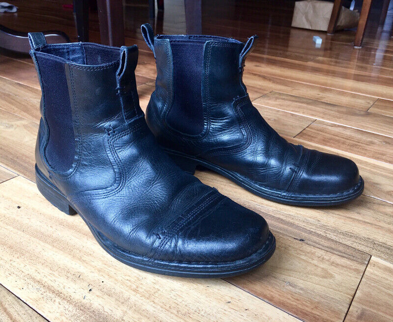 MEN’S LEATHER ROCKPORT BOOTS IN SIZE 9 Men's Shoes Calgary Kijiji