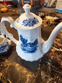 RIDGWAY STAFFORDSHIRE tea set