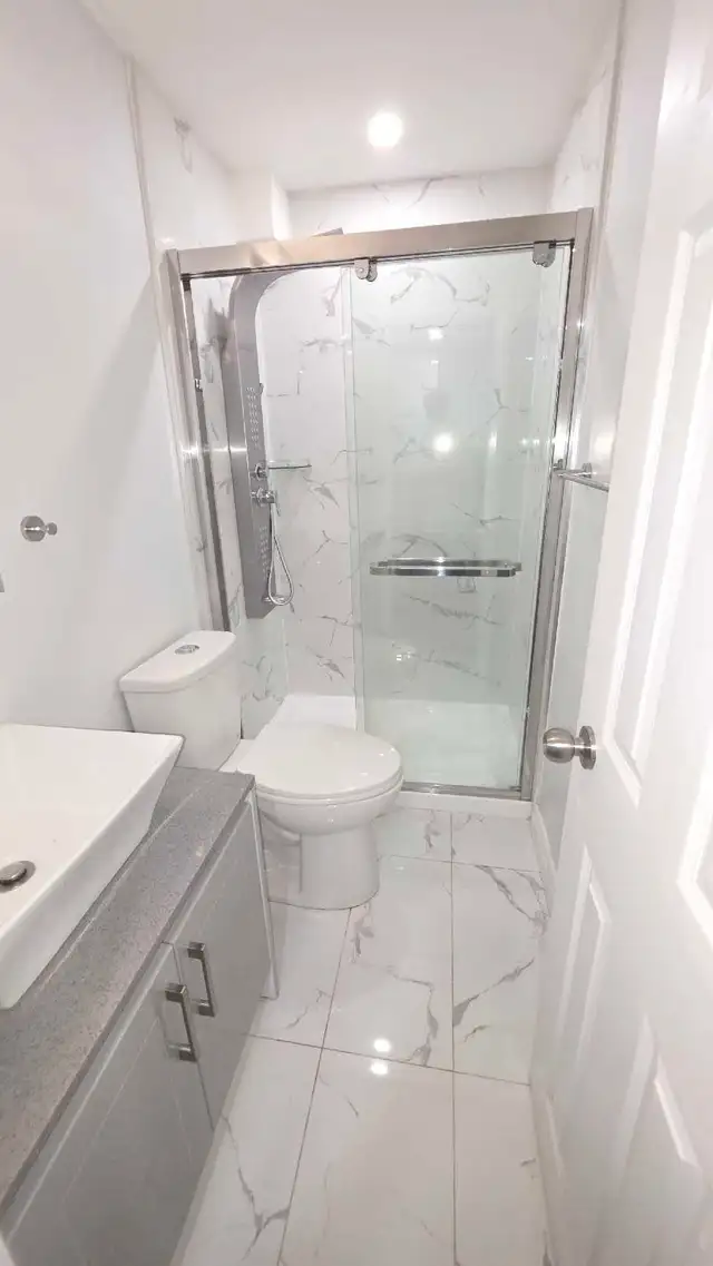 Bachelor Studio $900 in Long Term Rentals in Oshawa / Durham Region - Image 7