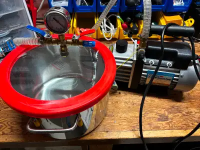 Comes with some spare oil for the pump as well. Vacuum pump and chamber, in great shape, only used o...