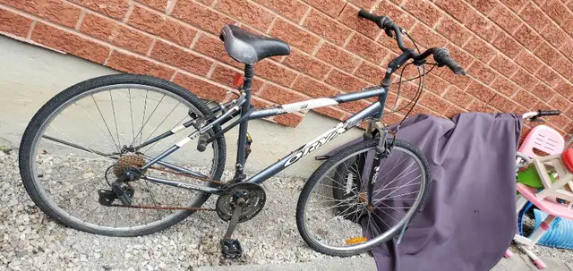 21 Speed Bicycle Onyx Urban in Road in City of Toronto - Image 3