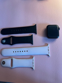 Apple Watch SE with GPS