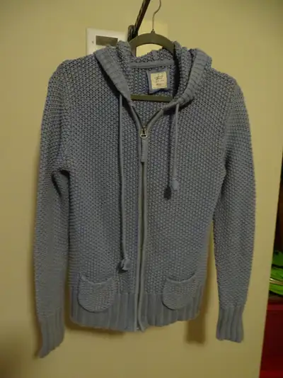 Old Navy crochet warm sweater, View more