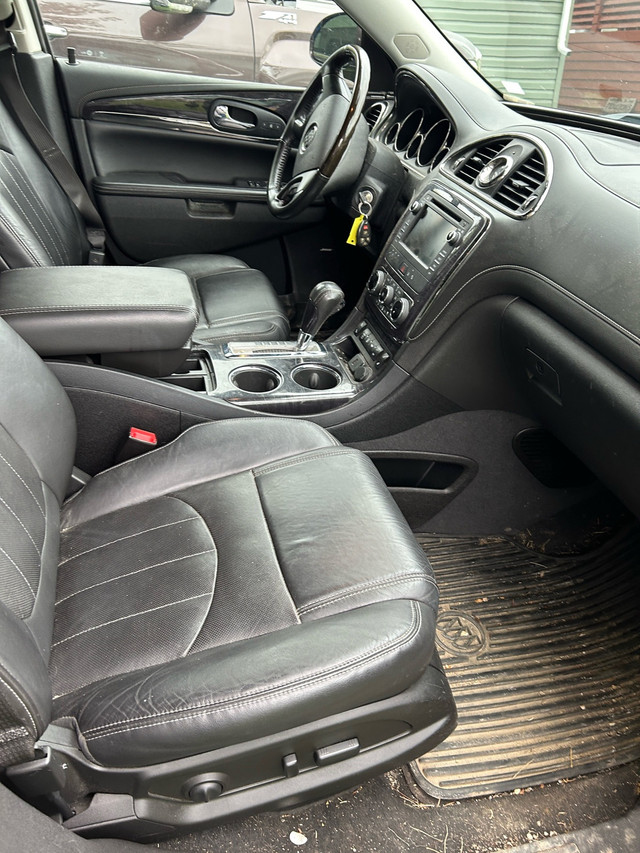 Buick Enclave in Cars & Trucks in Owen Sound - Image 4