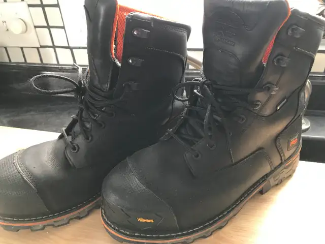 Botte de travail Timberland Pro pour homme CSA poiture 12 in Men's Shoes in Lac-Saint-Jean - Image 3