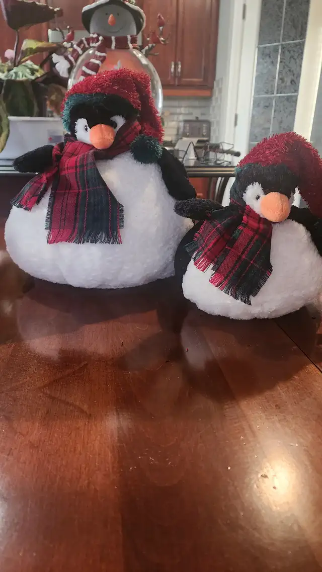 Adorable Christmas Collection  in Holiday, Event & Seasonal in Red Deer - Image 3
