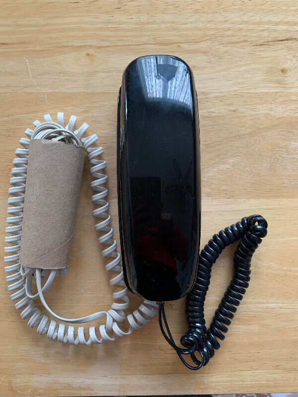 Phone : Landline : Black : As Shown in Home Phones & Answering Machines in Cambridge