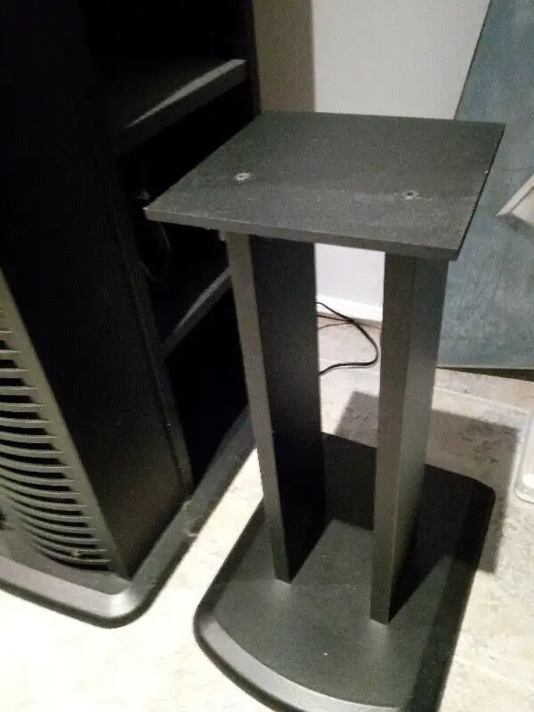 VINTAGE Stereo CABINET + SPEAKER STANDS --- Only $40 !! in Speakers in Mississauga / Peel Region - Image 8