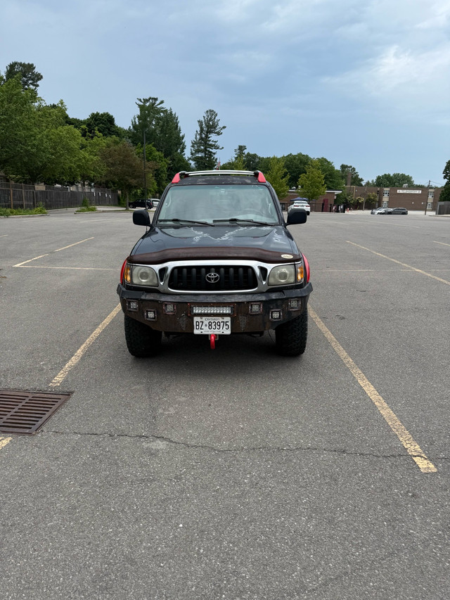 Toyota Tacoma in Cars & Trucks in Oakville / Halton Region