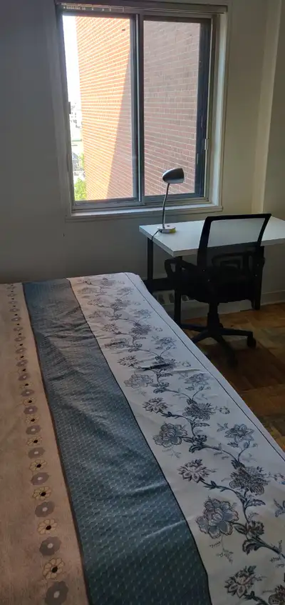 Private Room For RentCA$657 / Month
