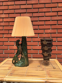 Deux Lampes Mid Century Vintage 1960 Différentes