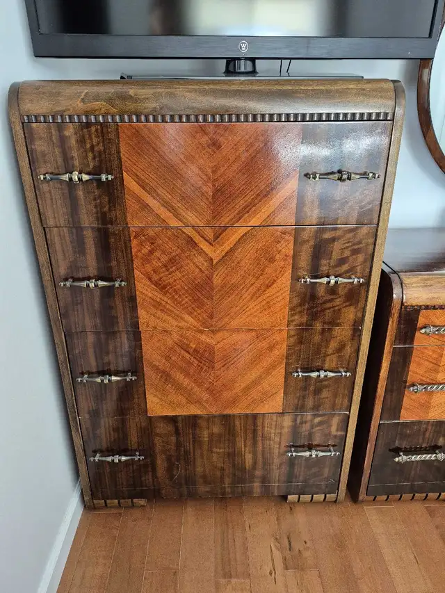 Antique Double Bed Bedroom set in Dressers & Wardrobes in 100 Mile House - Image 2