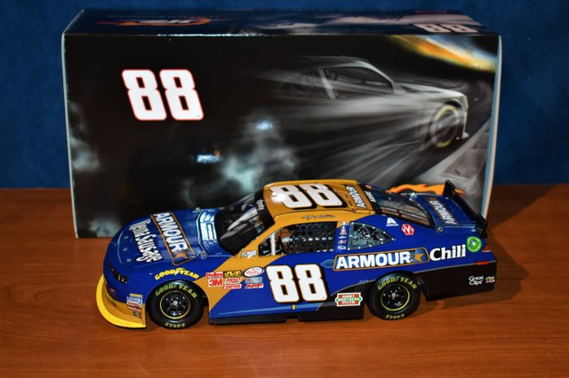 Kasey Kahne / Ray Evernham 1/24 Scale NASCAR Diecasts in Arts & Collectibles in Bedford - Image 2