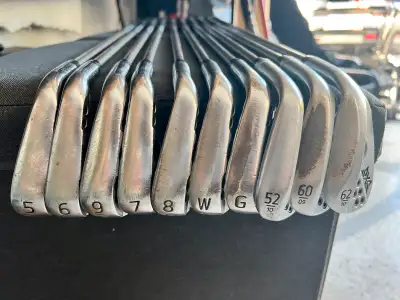 Used (6.5/10)PXG 0311 T irons (5-GW) plus 2 SD 0311 Wedges (52,60) with upgraded Aerotech SteelFiber...