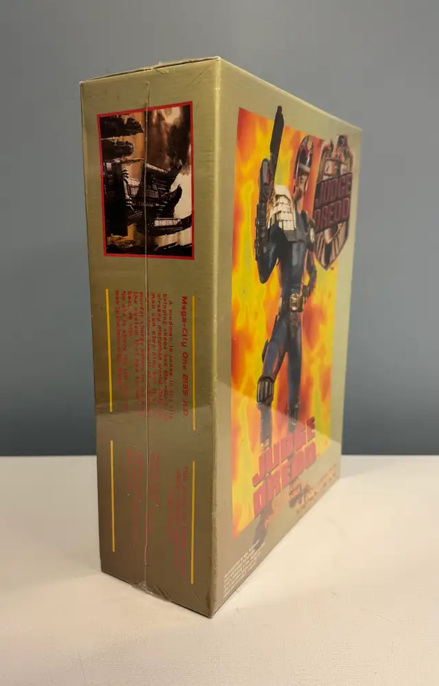 Judge Dredd Figure Model Kit  in Hobbies & Crafts in Hamilton - Image 3